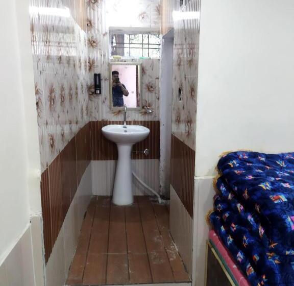 Pensão Pranjal Home Stay