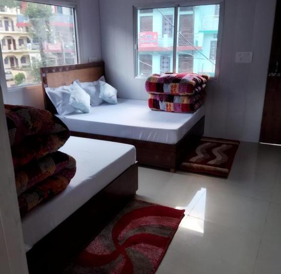 Pensão Pranjal Home Stay