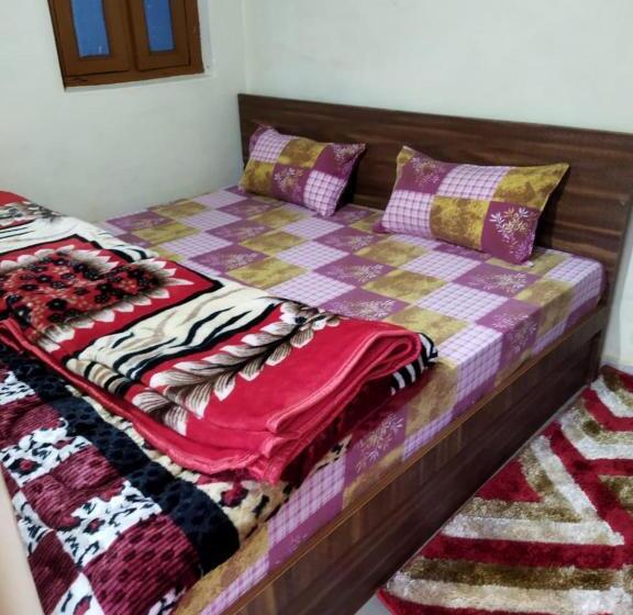 Pensão Pranjal Home Stay