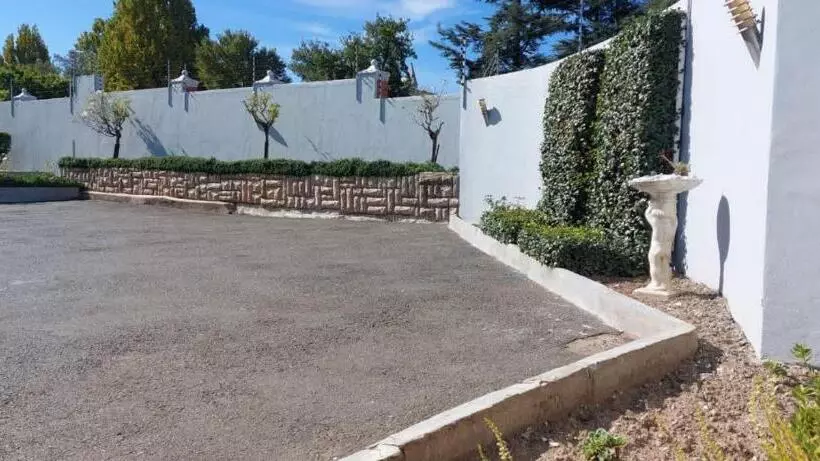 ペンション Pumlani Nathi Guesthouse