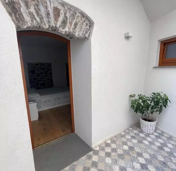 Majatalo Sa Troppa De Sos Chentu