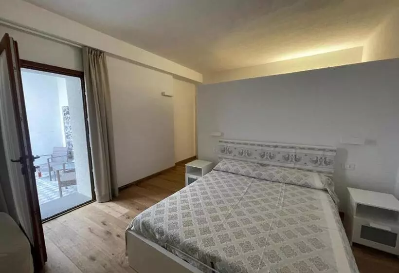 Majatalo Sa Troppa De Sos Chentu