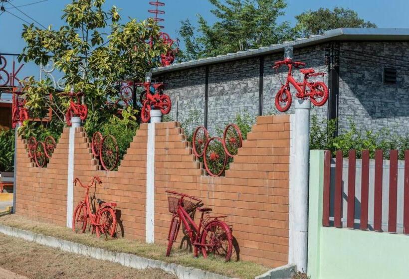 Red Bike Resort