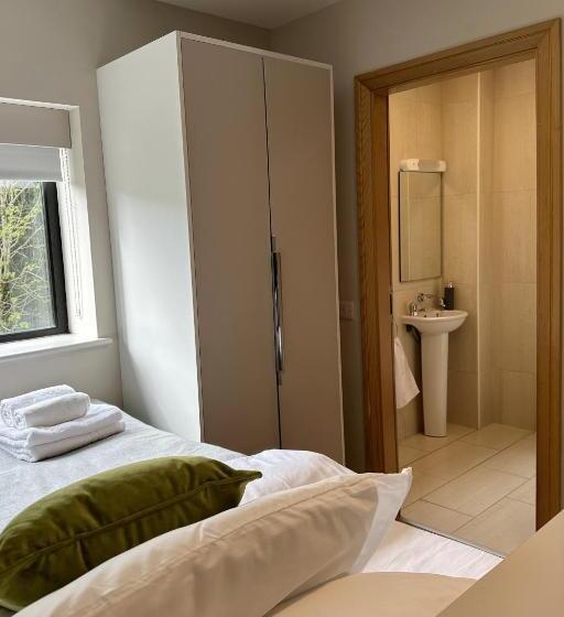 旅馆 Holiday At Hubble Rooms   Shared Apartment