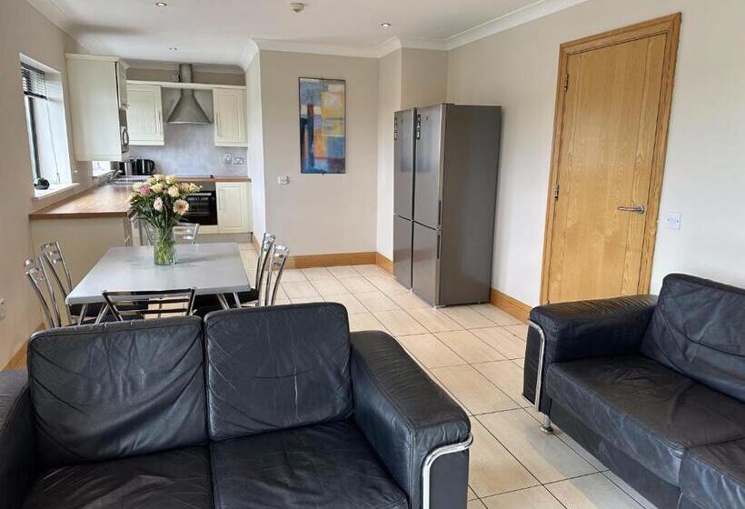 旅馆 Holiday At Hubble Rooms   Shared Apartment