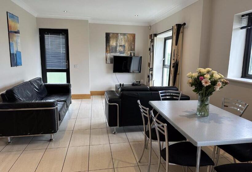 旅馆 Holiday At Hubble Rooms   Shared Apartment