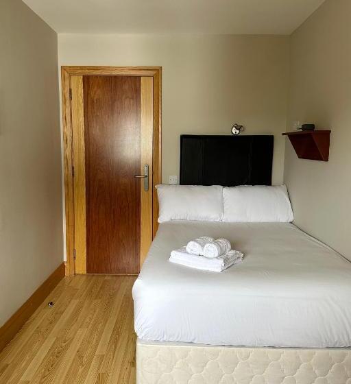 旅馆 Holiday At Hubble Rooms   Shared Apartment