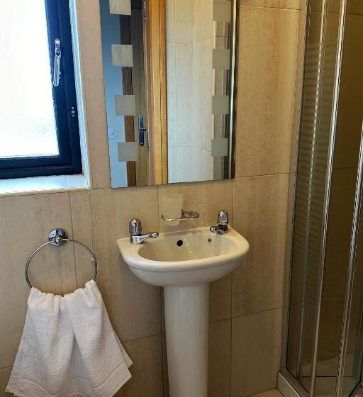 旅馆 Holiday At Hubble Rooms   Shared Apartment