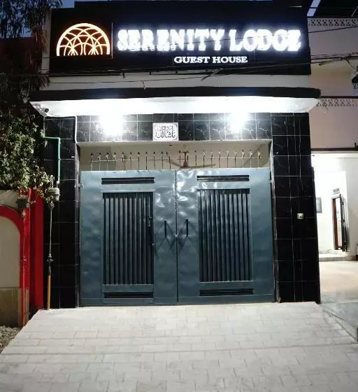 تختخواب و صبحانه Serenity Lodge Guest House