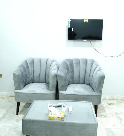 تختخواب و صبحانه Serenity Lodge Guest House