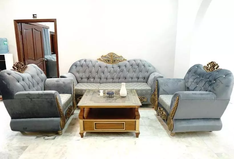 تختخواب و صبحانه Serenity Lodge Guest House