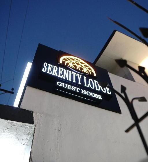 تختخواب و صبحانه Serenity Lodge Guest House