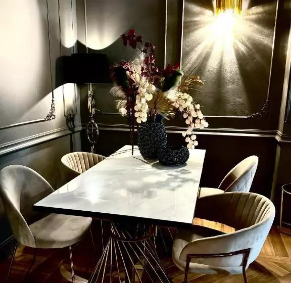 ベッドアンドブレックファースト Teresa B&d   The Unconventional House