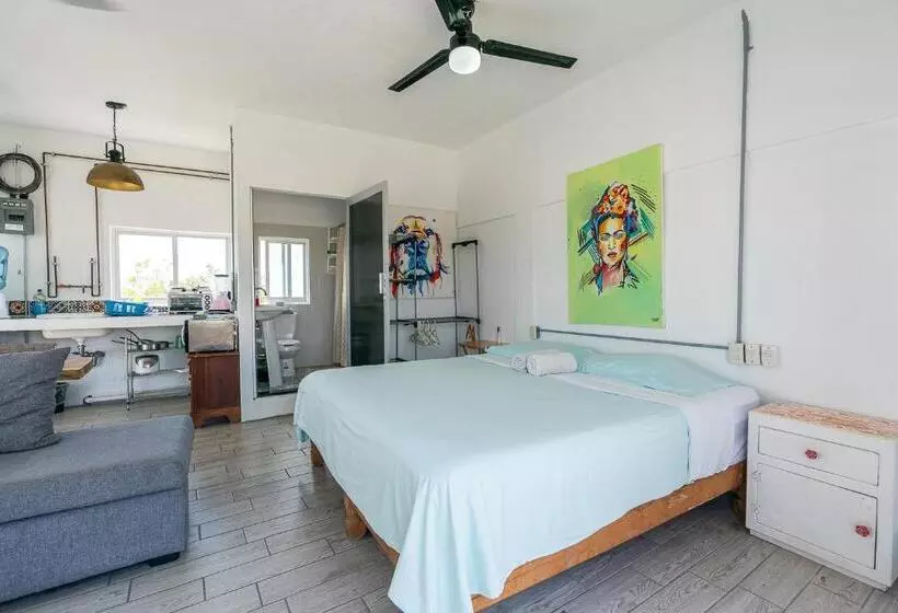 هتل Aramara Suite