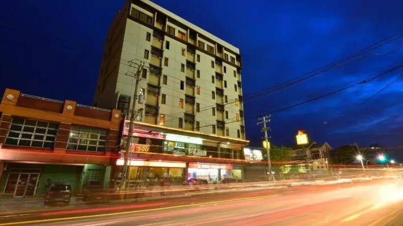 ホテル Express Inn Cebu Mabolo