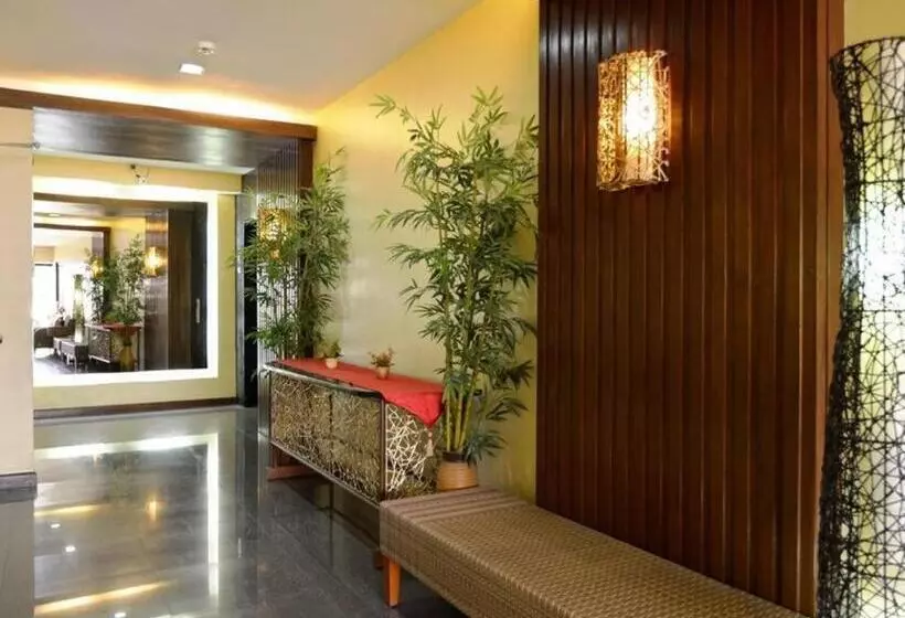 ホテル Express Inn Cebu Mabolo
