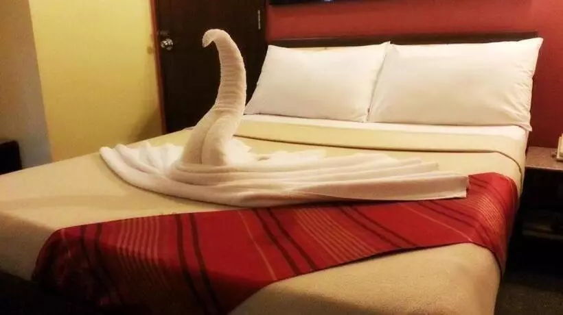ホテル Express Inn Cebu Mabolo