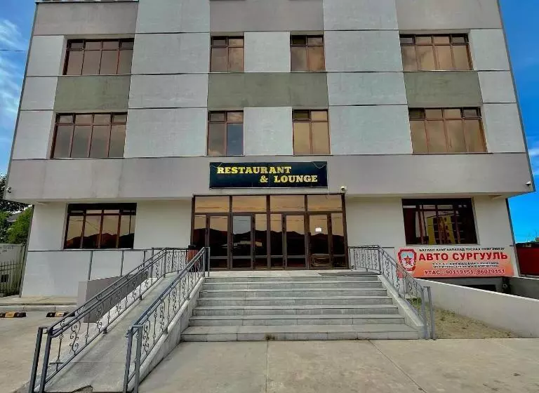 هتل Ikh Orgil