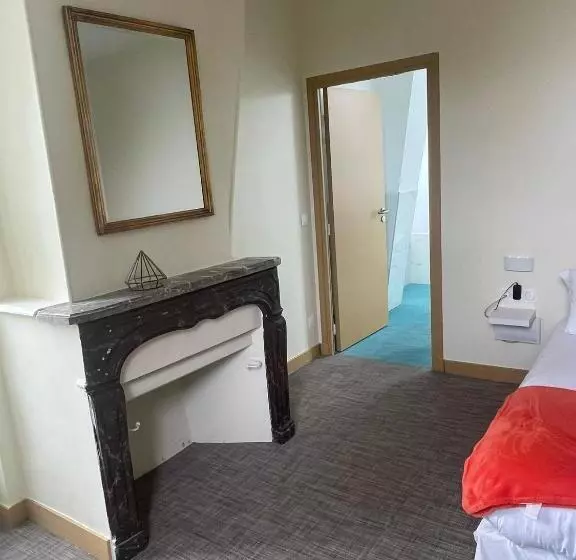 Hotelli Il Maestro   Hôtel Restaurant Du Château