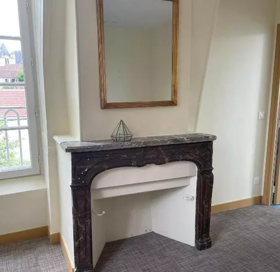 Hotelli Il Maestro   Hôtel Restaurant Du Château