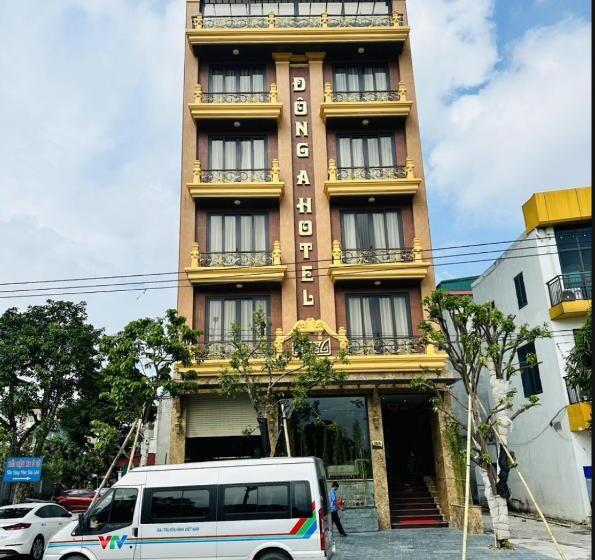 Hotel Khách Sạn đông A