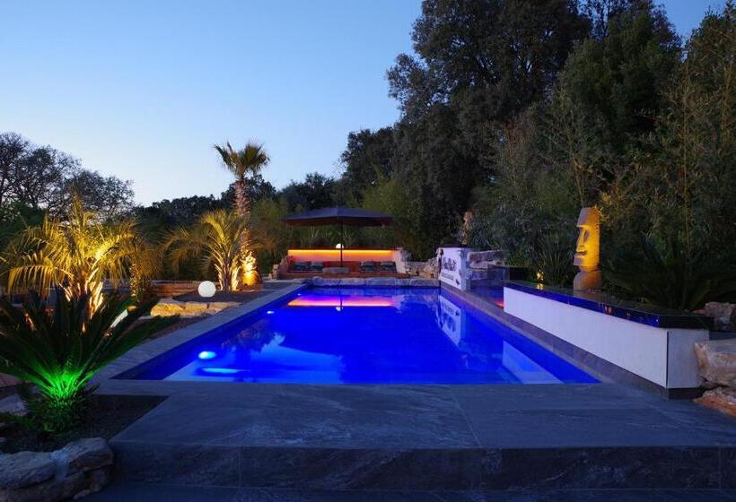 בית מלון כפרי La Pura Vida 34