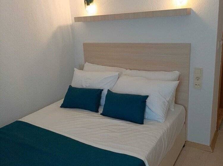 酒店 Mia Hill Suites