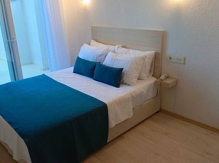 酒店 Mia Hill Suites