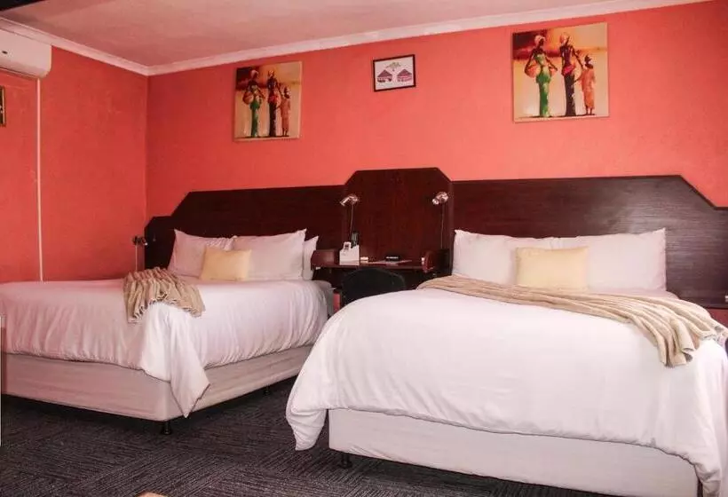 هتل Motherland Guest House