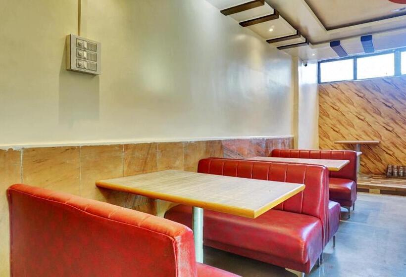 Szálloda Oyo Sagar Lodging