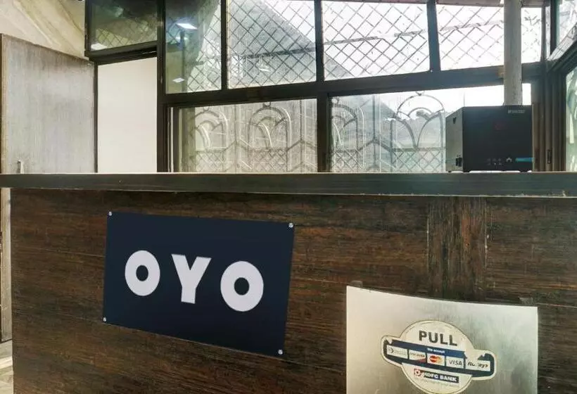 ホテル Oyo Sagar Lodging