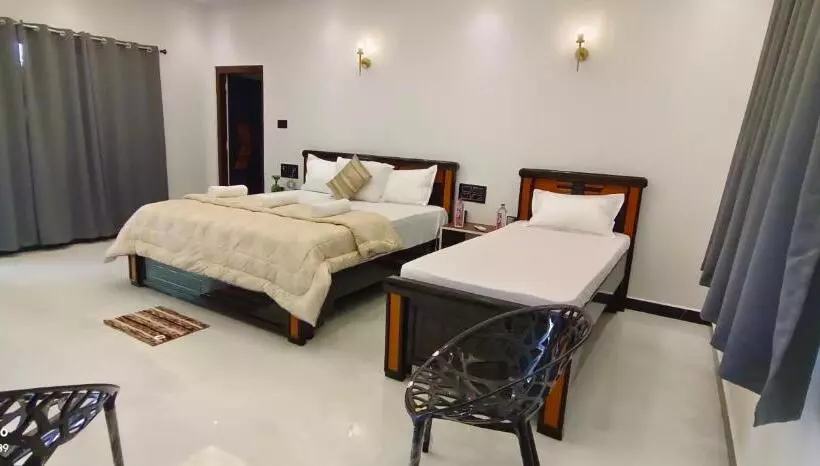 ホテル Saanvi Farmhouse