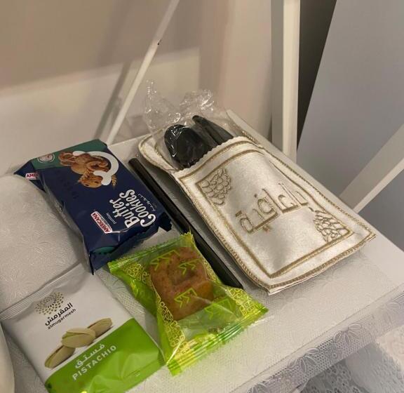 پانسیون ملاذ غرفة أنيقة للسيدات والعوائل فقط