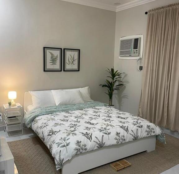 پانسیون ملاذ غرفة أنيقة للسيدات والعوائل فقط