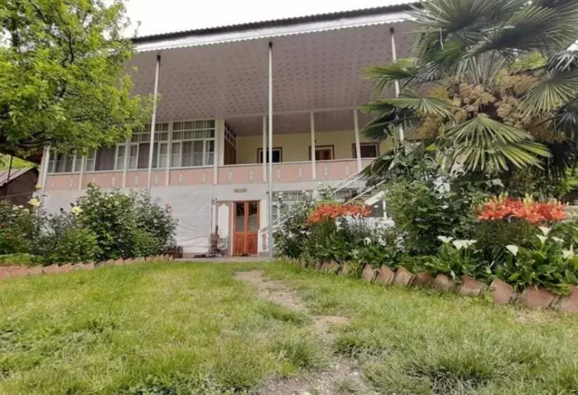 پانسیون Arzushekihouse