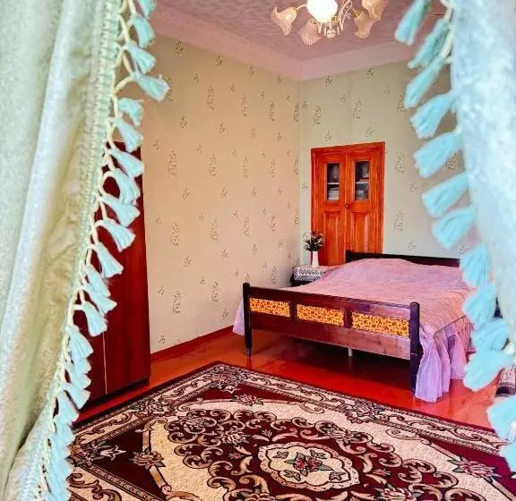 پانسیون Arzushekihouse