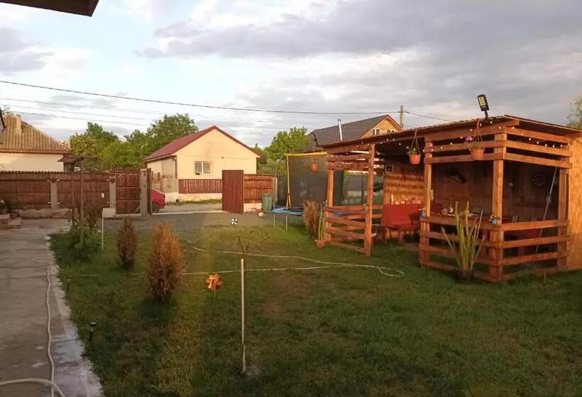 Majatalo Cazare Corbu