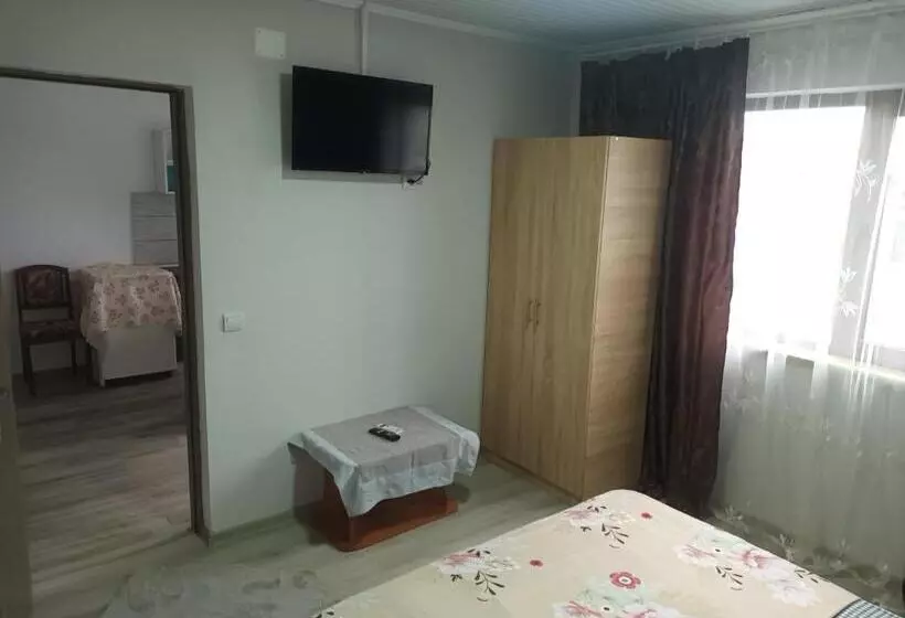 Majatalo Cazare Corbu