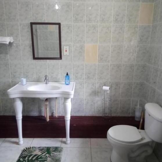 پانسیون Comfort Rooms