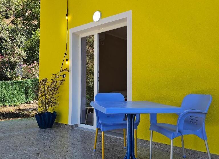 پانسیون Lemon House Borsh