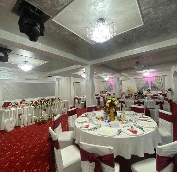 پانسیون Popas Vânătoru