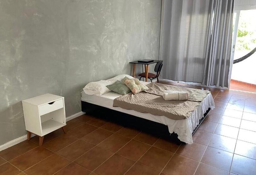 Пансион Quarto Com Varanda