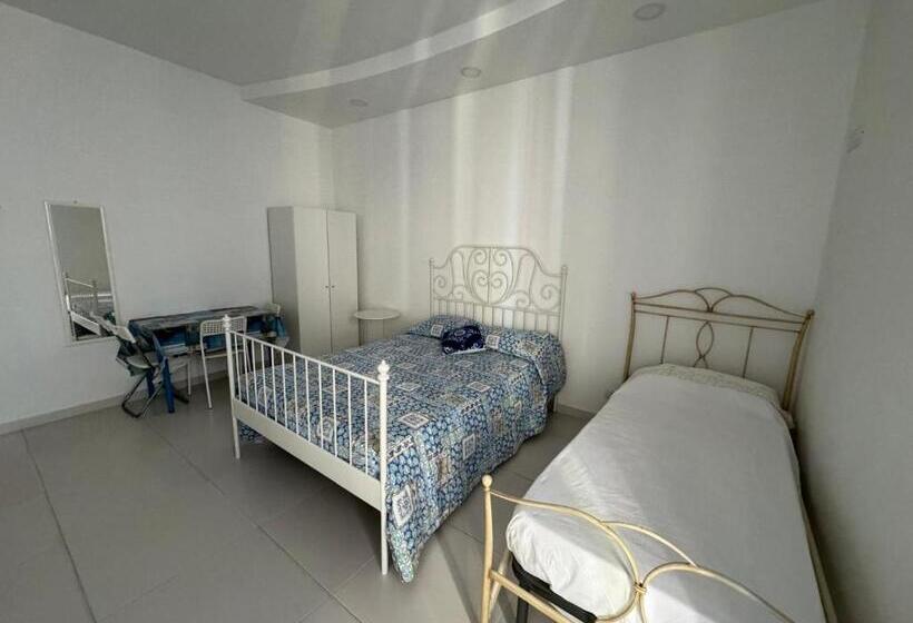 פנסיון Vic O Mar