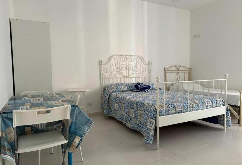 פנסיון Vic O Mar