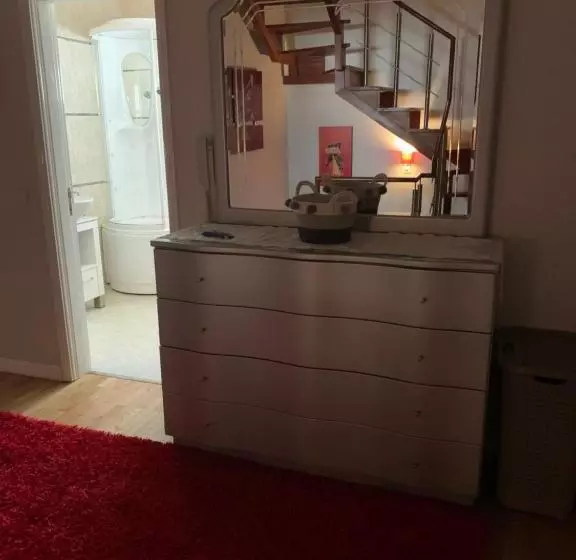 Majatalo Casa De Férias Alfena