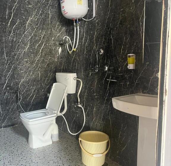 Resort Nirvana By The Peach Retreat