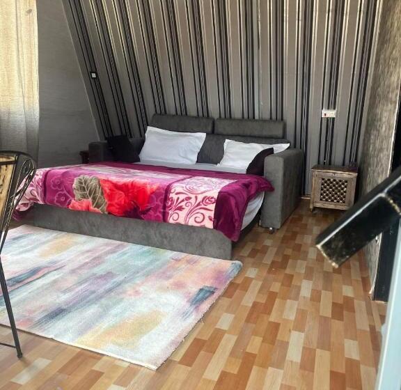 Resort Nirvana By The Peach Retreat