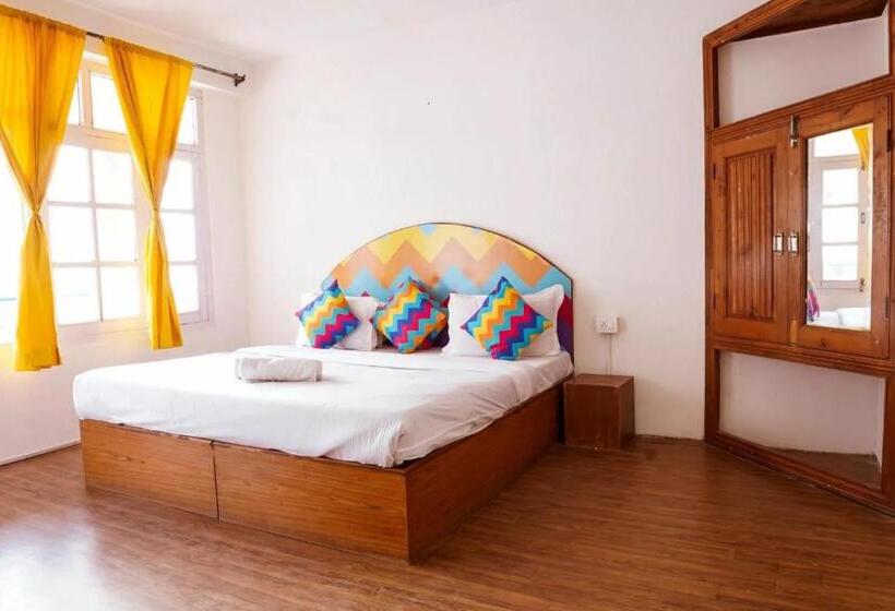 Albergue Oak Land House Manali