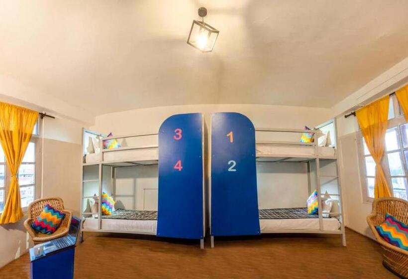 Albergue Oak Land House Manali