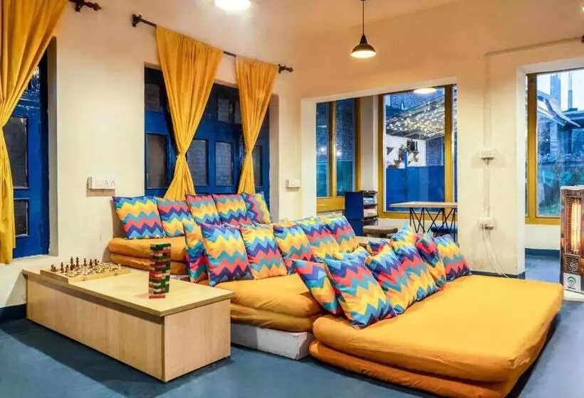 ユースホステル Oak Land House Manali